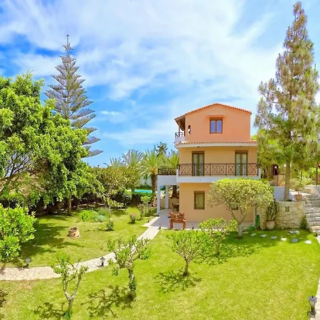 With Private Swimming Pool *